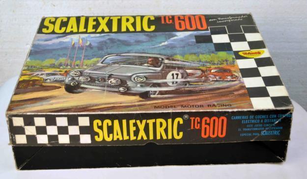Se vende scalextric TC-600 1966