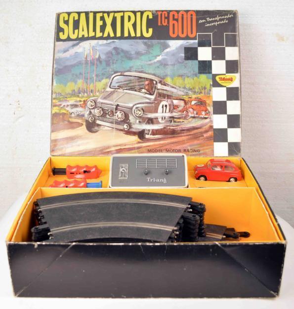 Se vende scalextric TC-600 1966