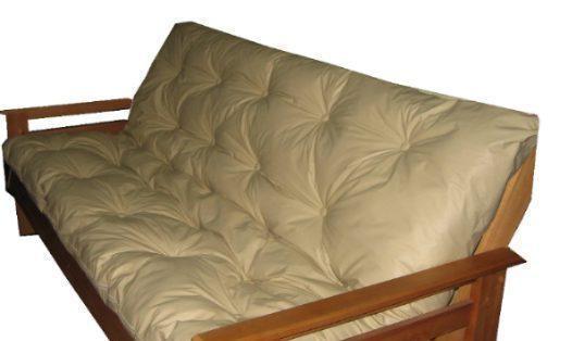 Se vende sofá marca futón de mader de goma de brasil