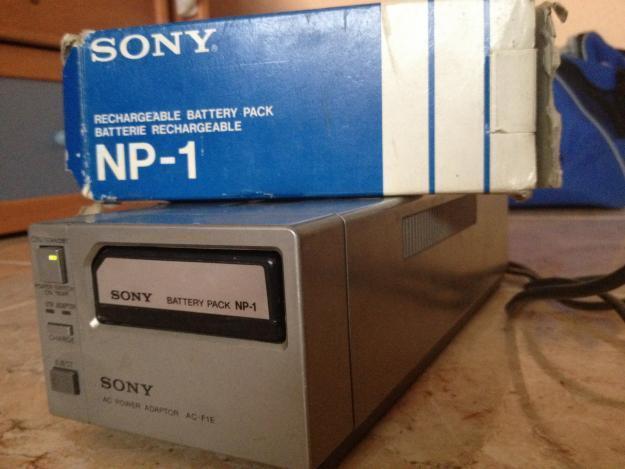 Se vende Sony Trinicon HVC-4000 P