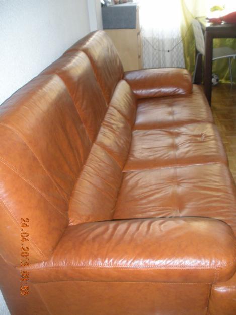 Sofa de piel  3 plazas econcomico