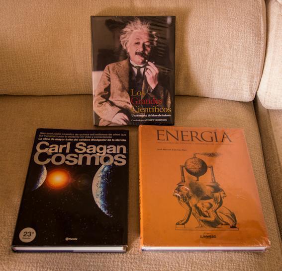 Vendo 3 grandes libros de ciencia. Cosmos, Grandes cientificos, y Energía.