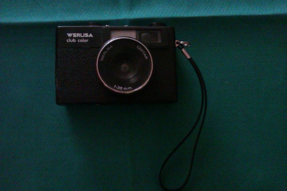 Camara de fotos Werlisa club color 1.38 creo que de los 80 funciona, tal cual en las fotos