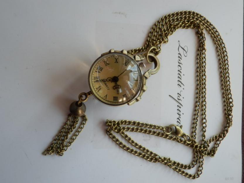 Colgante Collar Reloj Retro Vintage Antiguo Dorado En Caja