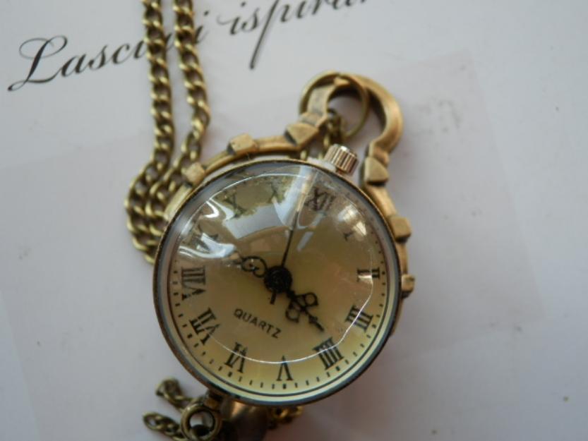 Colgante Collar Reloj Retro Vintage Antiguo Dorado En Caja