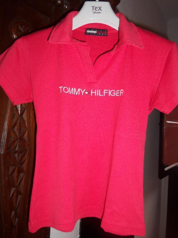 Camiseta Tommy Hilfiger en muy buen estado.