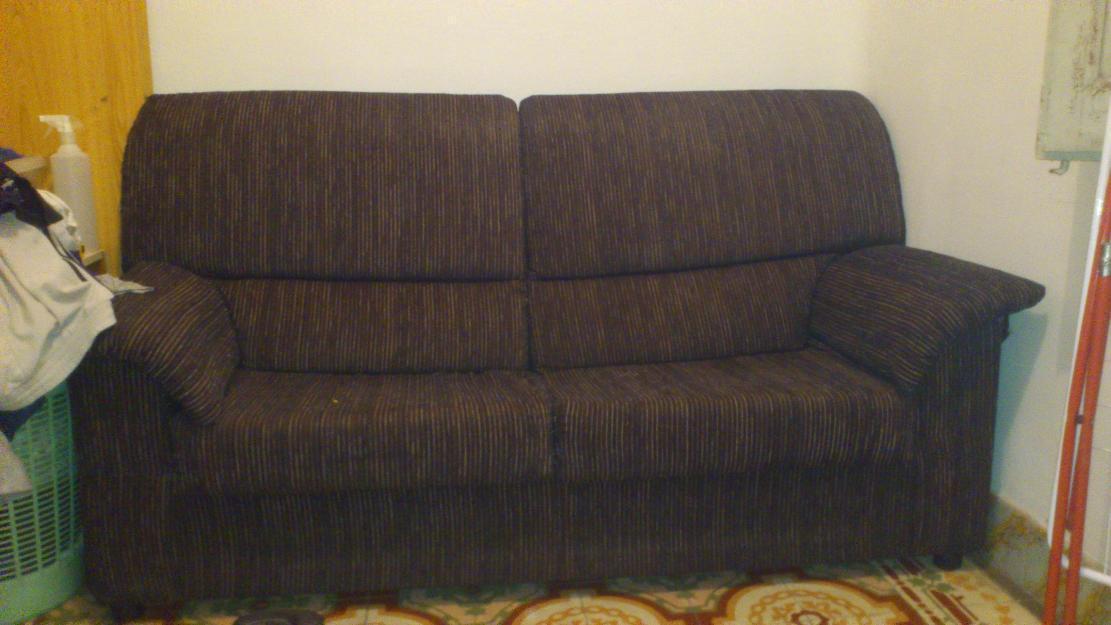 Sofa negro y marron