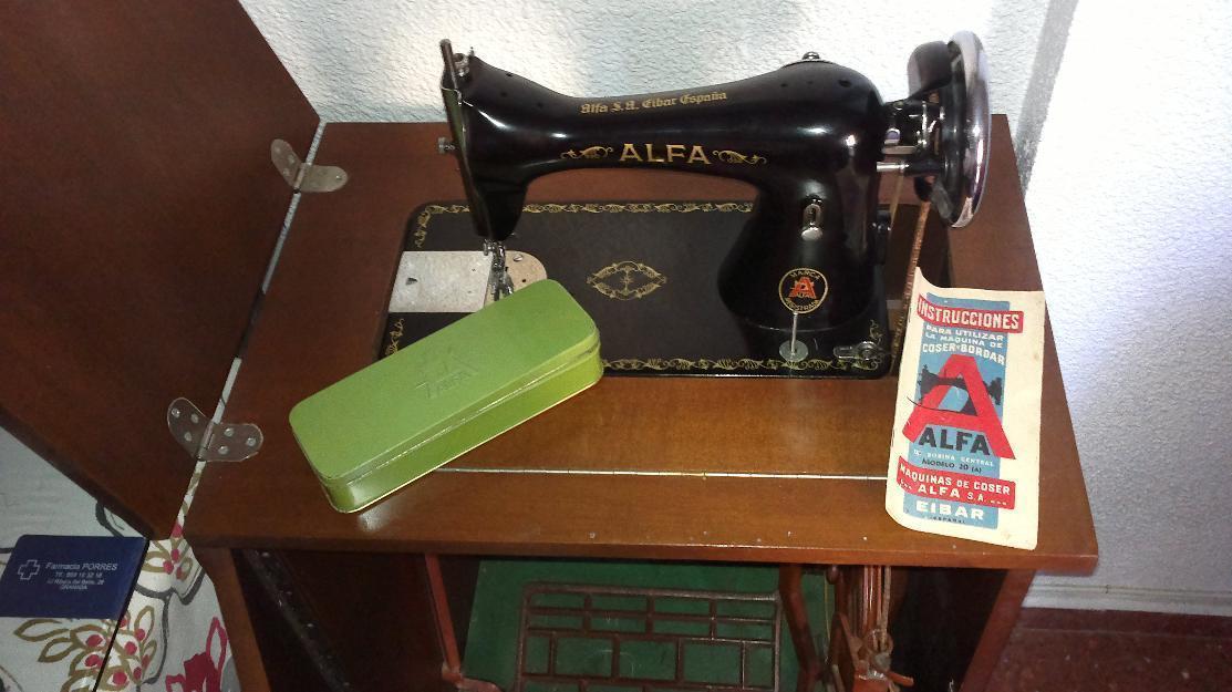 Maquina de coser y bordar alfa 20