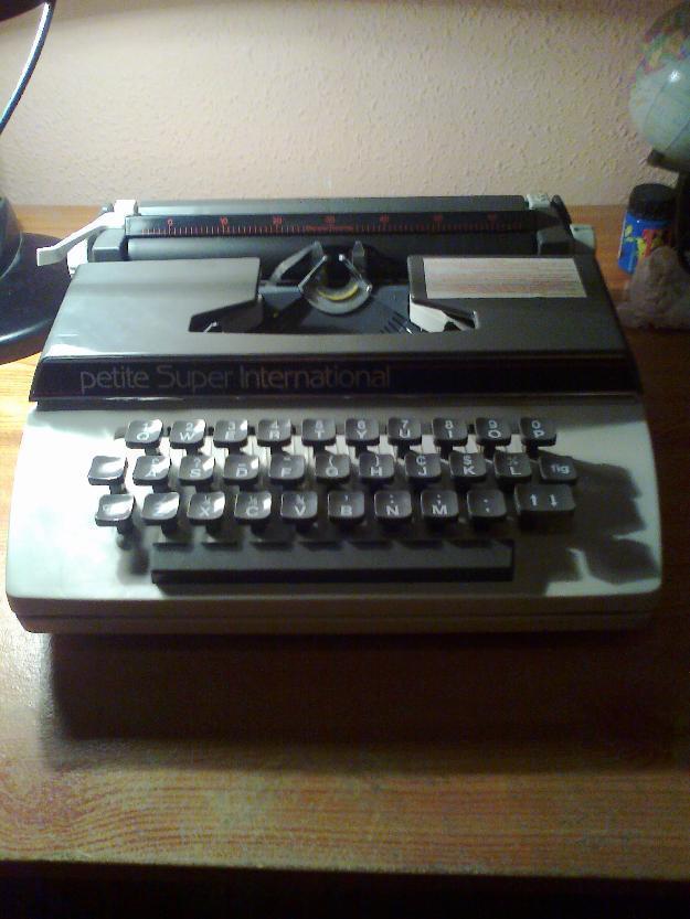 Maquina olivetti lettera 25