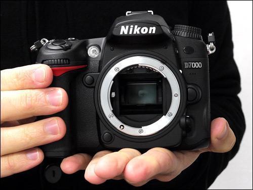 Nikon D7000 (cuerpo)