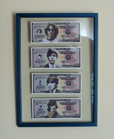 Beatles cuadro con billetes de 1 millón de dólares