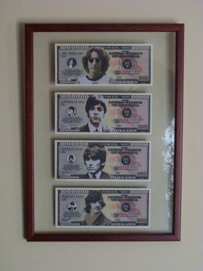 Beatles cuadro con billetes de 1 millón de dólares