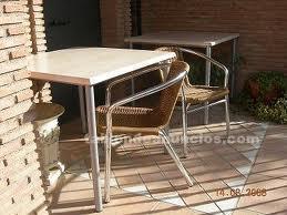 sillas y mesas terraza bar-cafetería