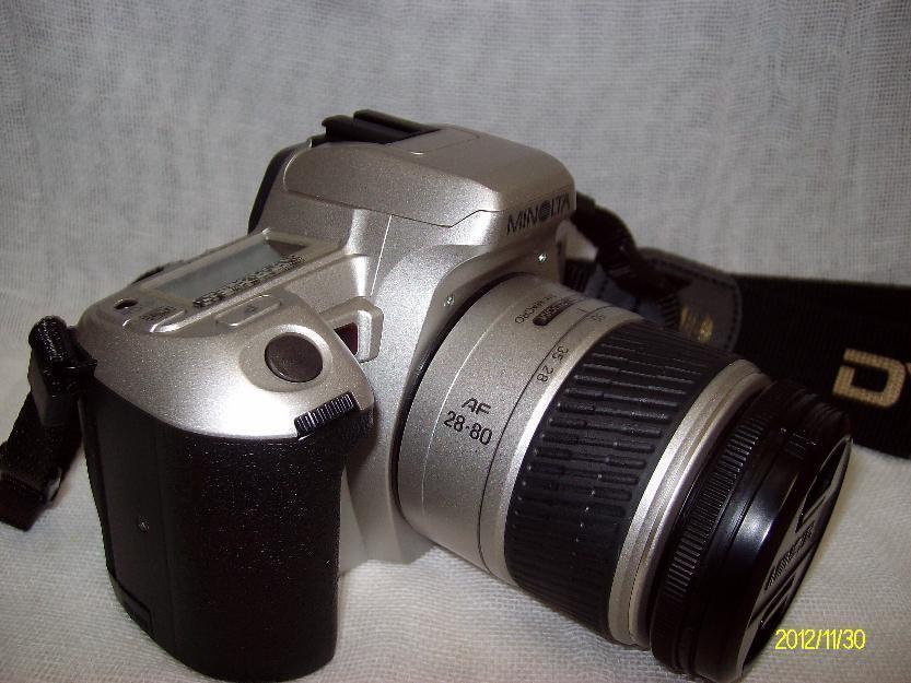 Máquina de fotografiar marca Minolta