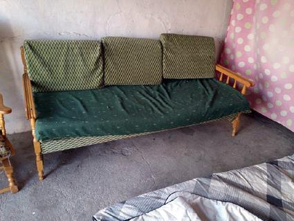 Vendo sofa muy confortable baratisimo 50€