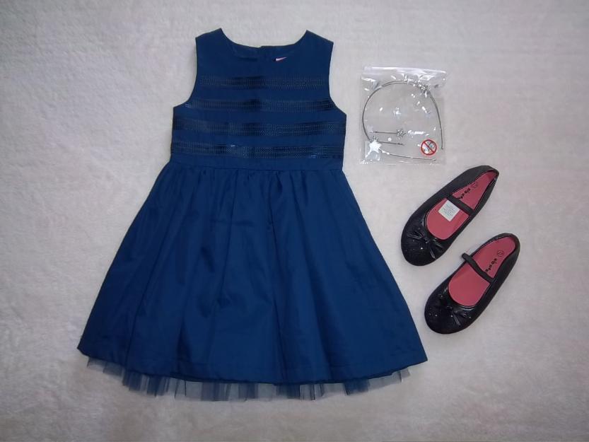 Conjunto de vestido y complementos talla 4 años