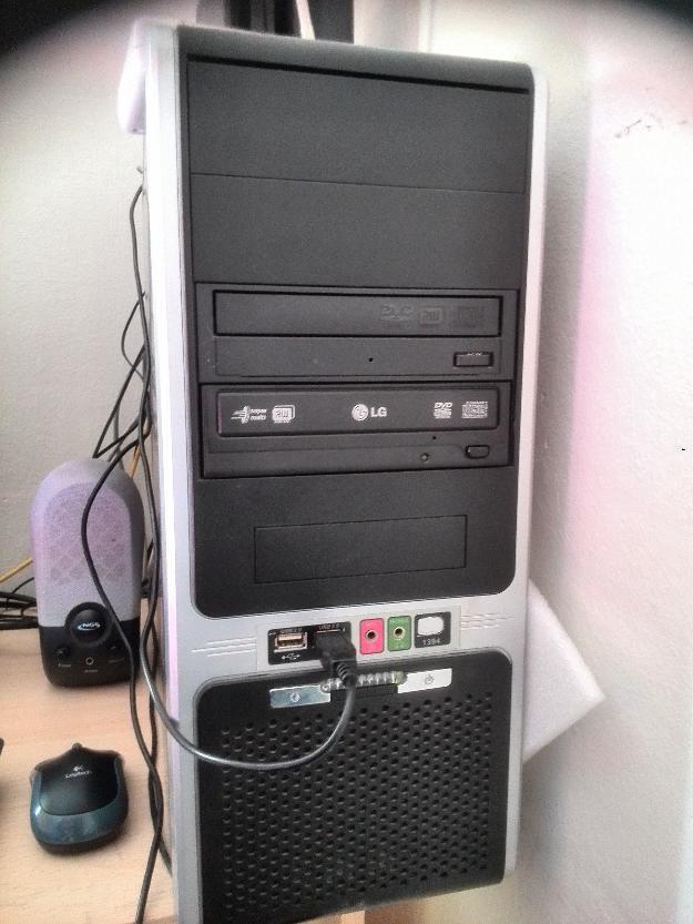 Pentium-4 3200 1gb de RAM 80gb HD y monitor 19
