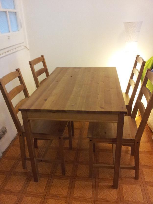 Se vende mesa Ikea + 4 sillas