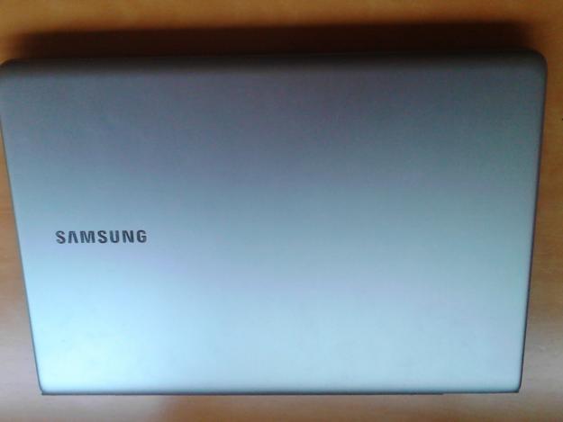 Samsung Serie 9 ULTRABOOK 13.3'' i7