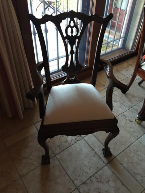 Mesasalón, extensión y 8 sillas de roble macizo