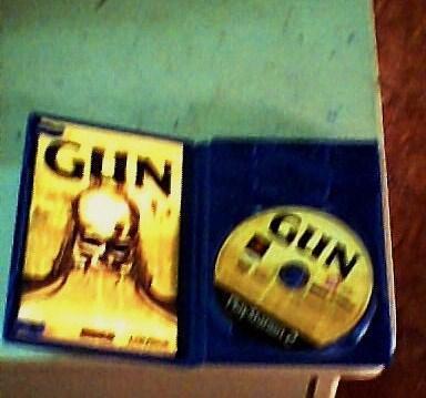 playstation 2.videojuego gun