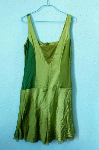 Vestido de tonos verdes, marca: MNG, talla M 3840