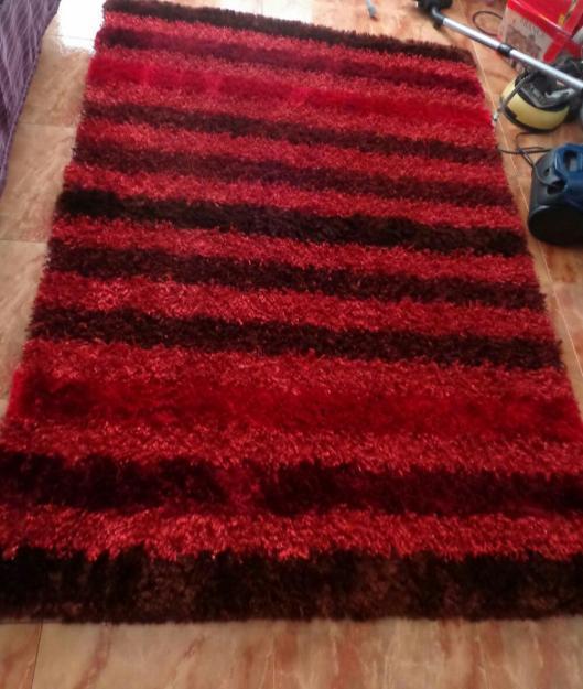 ALFOMBRA COMO NUEVA