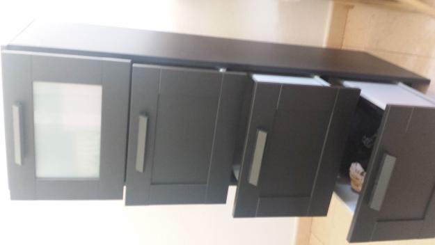 Cómoda cuatro cajones y mesa para TV color negra mate Ikea