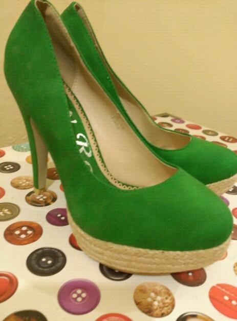Zapatos Verdes