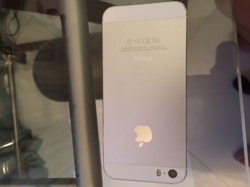 apple iphone 5s 16GB espacio gris