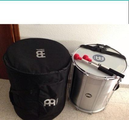 surdo 20 pulgadas,marca meinl, bolsa de transporte de cordura, arnés y mazas. en perfecto estado.