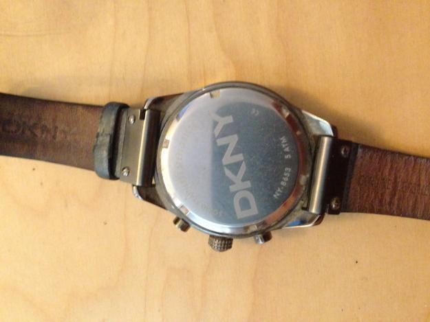 DKNY reloj