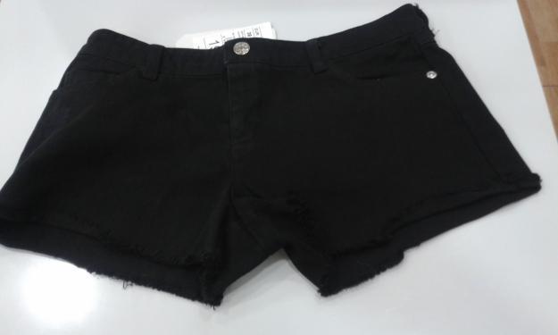 SHORT DESHILACHADO NEGRO MARCA DOUBLE AGENT