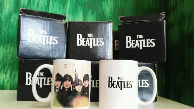 Colección 12 tazas the Beatles