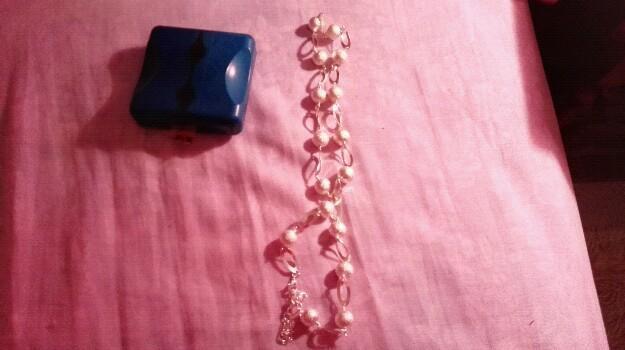 Collar de bolas chapado plata de cristian lay