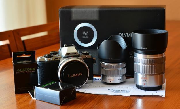 Vendo Olympus EM10 1442 ll 45150 ll Pana 20mm F/1.7 ll dos Baterias Patona